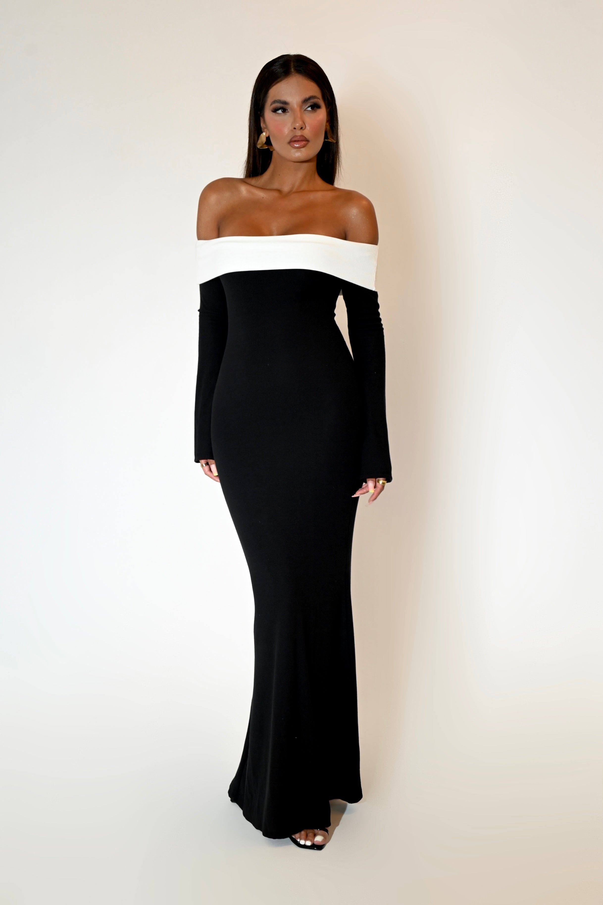 Alessia Black White Dress