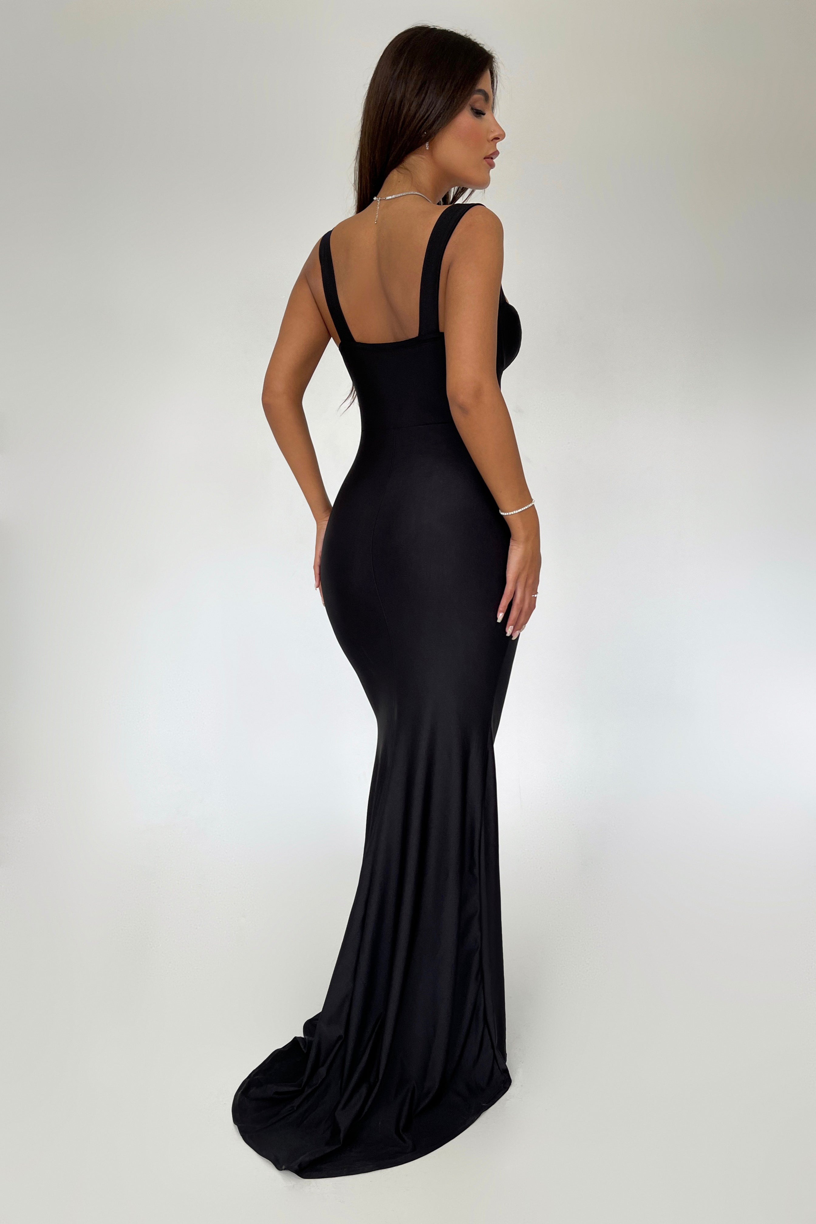 Aneida Black Dress