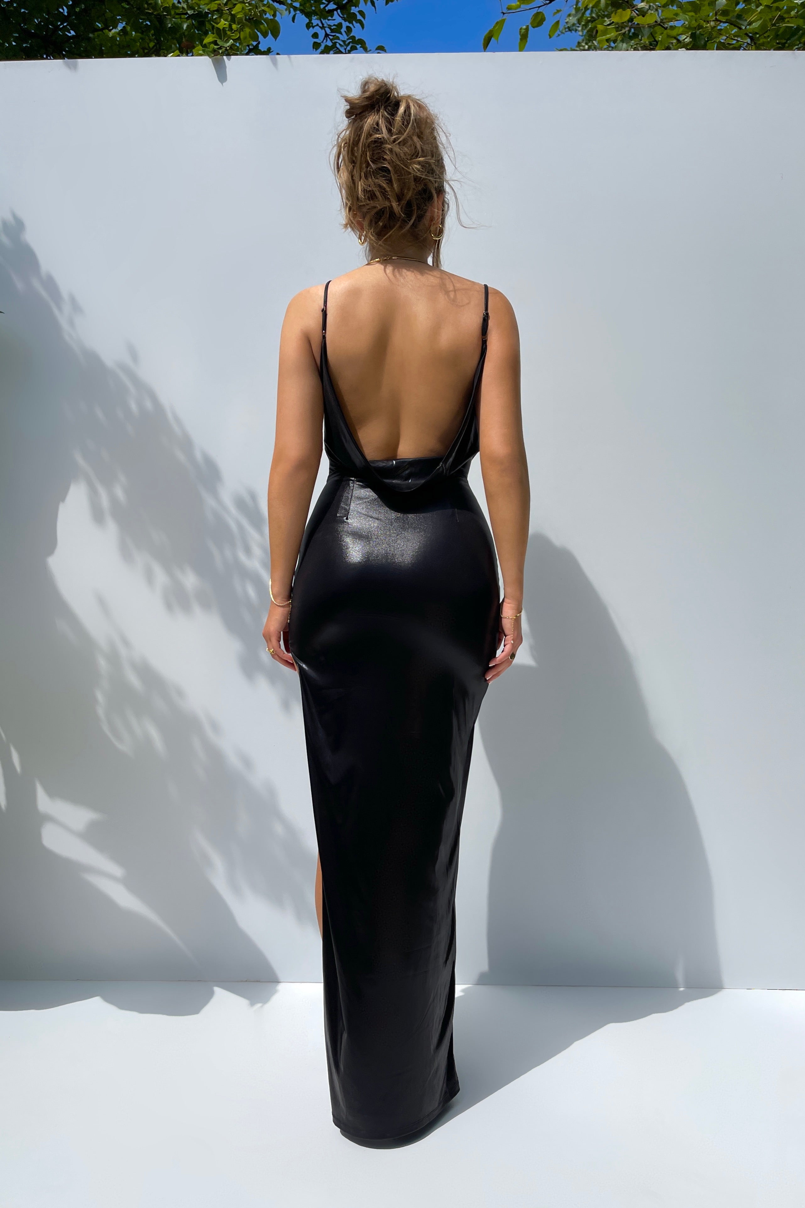 Arna Black Dress