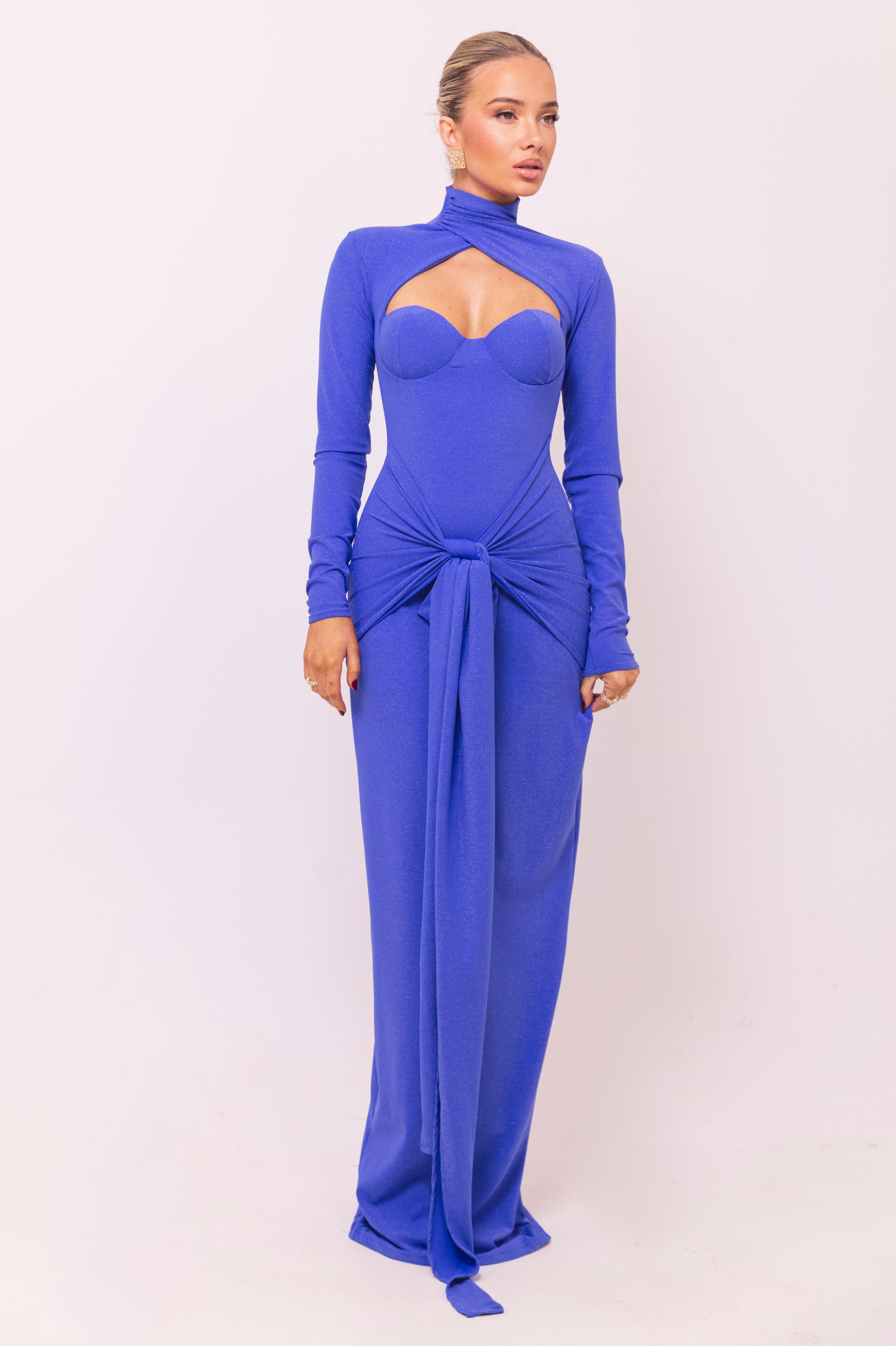 Vibrant blue dress with a sweetheart neckline